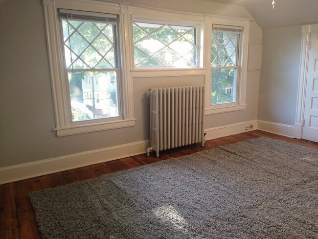Building Photo - 16 Tremont St
