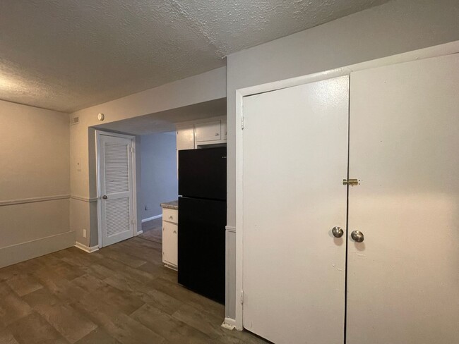 Foto del edificio - Trinity Creek Townhomes