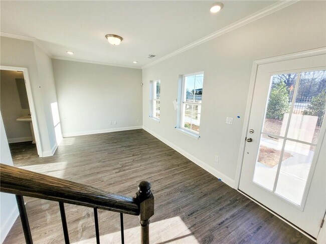 Foto del edificio - 1226 May Elm Ln