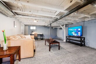 Building Photo - 257 Gordon Ave