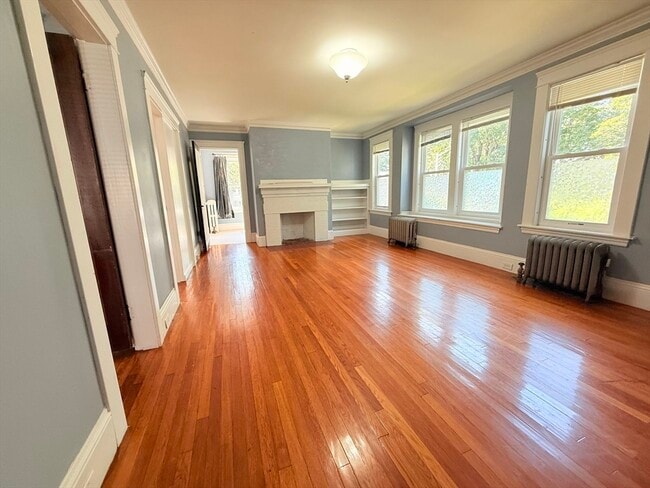 Building Photo - 58 Longfellow Rd