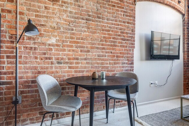Foto del edificio - 275 Medford St