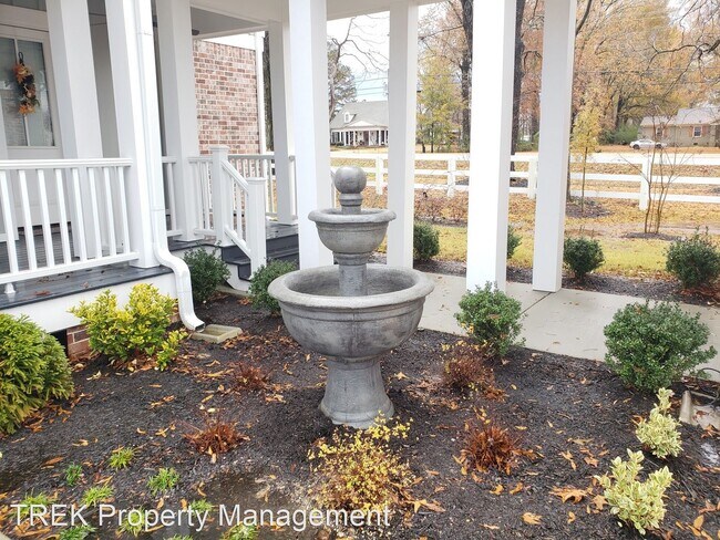 Building Photo - 3 br, 2.5 bath House - 20 Lafayette Statio...