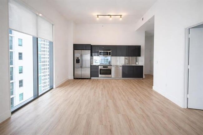 Photo - 31 SE 6th St Apartment