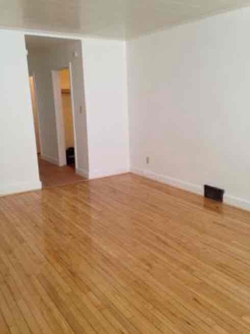Foto del edificio - 202-204 E 4th St