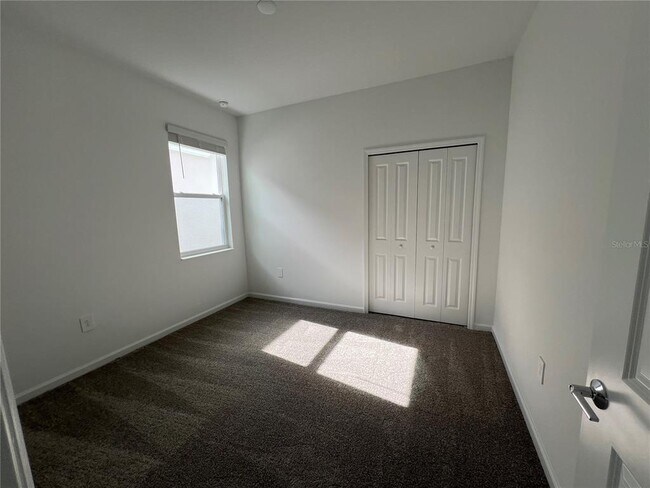 Building Photo - 172 Aces High Ln