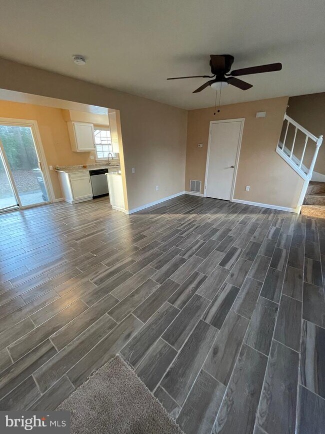 4821 Underwood Ct, Waldorf, MD 20602 Townhouse for Rent in Waldorf