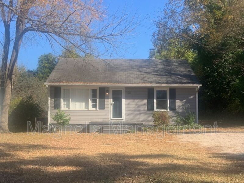 Foto principal - 116 Norwood St