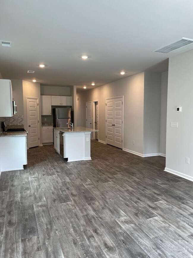 Building Photo - 125 Prather Park Dr