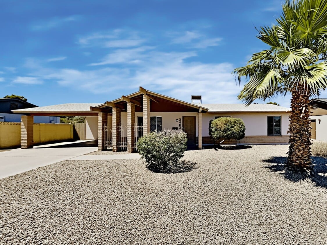 Primary Photo - 3462 E Shaw Butte Dr