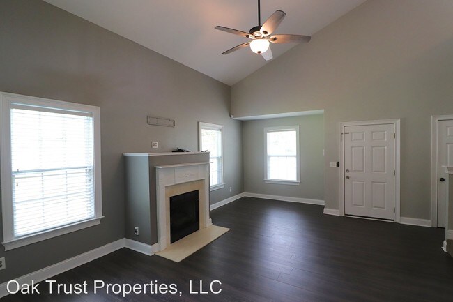 Foto del edificio - 3 br, 2.5 bath House - 201 Tyner Trail