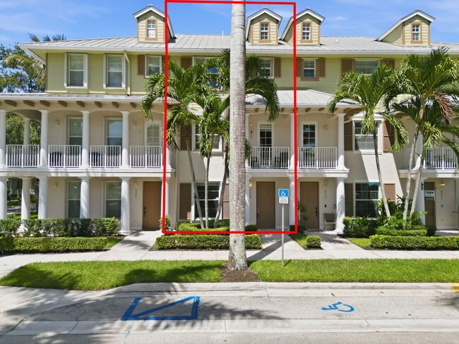 Foto del edificio - 4229 E Main St