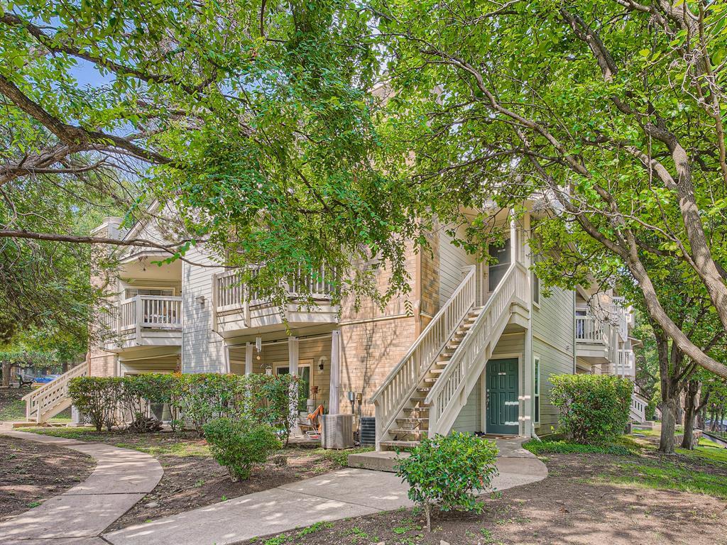 Primary Photo - 2450 Wickersham Ln