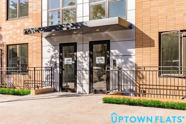 Foto del edificio - 1137 Saint Marks Ave
