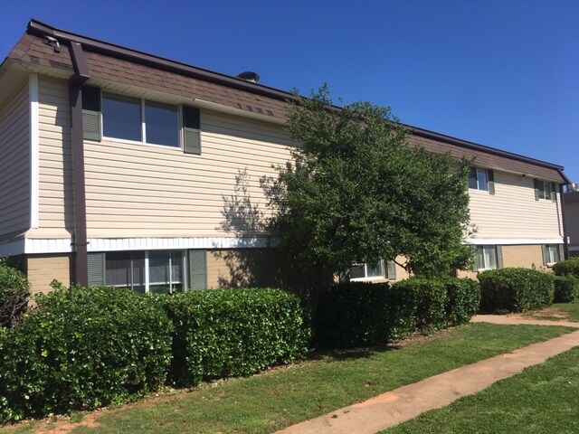 Foto principal - 4217 SE 53rd St