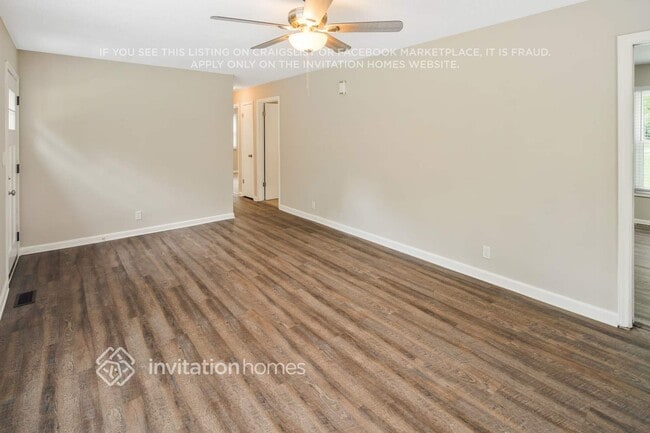 Foto del edificio - 2306 Eastview Cir