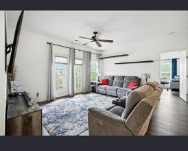 Building Photo - 961 Mistflower Ln