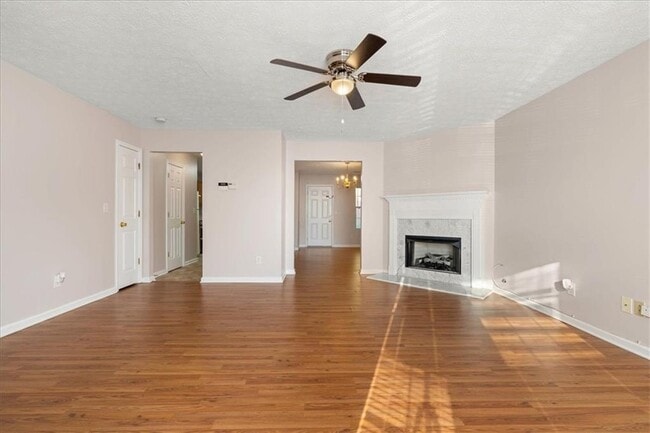 Building Photo - 5583 Windfall Ln