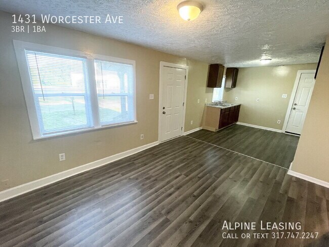 Foto del edificio - 1431 Worcester Ave