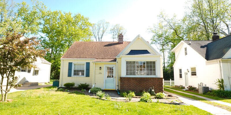 Primary Photo - 1726 Sunnymede