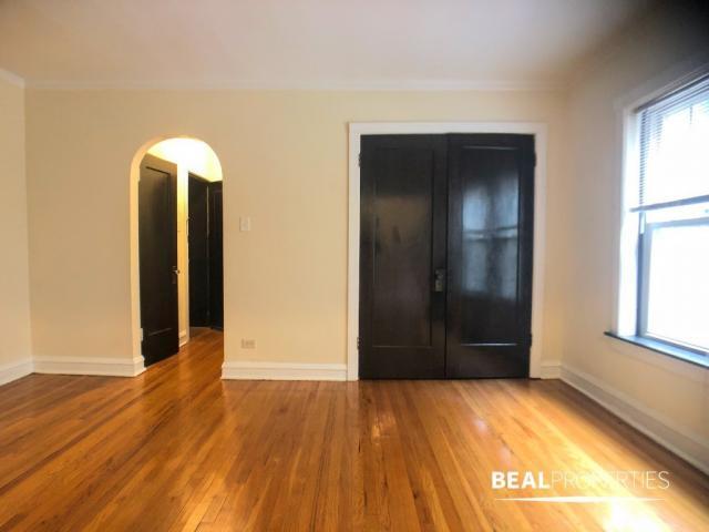 Building Photo - 1 bedroom in CHICAGO IL 60625