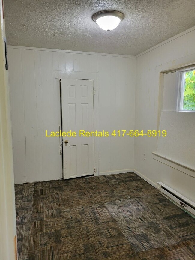 Foto del edificio - 2 BEDROOM 1 BATHROOM HOUSE FOR RENT