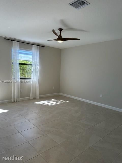 Building Photo - 5 br, 3 bath House - 11866 SW 244th St