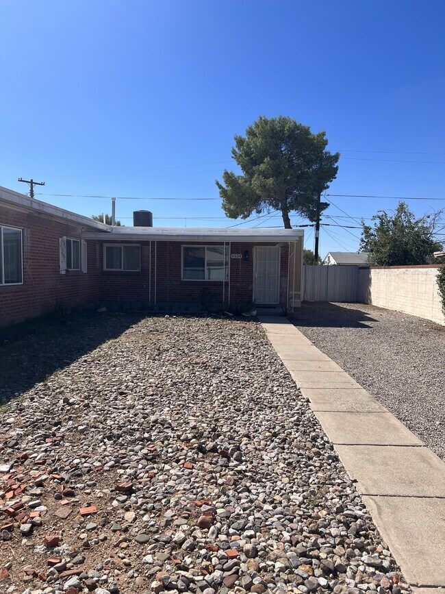 Foto del edificio - 4634 E Montecito St