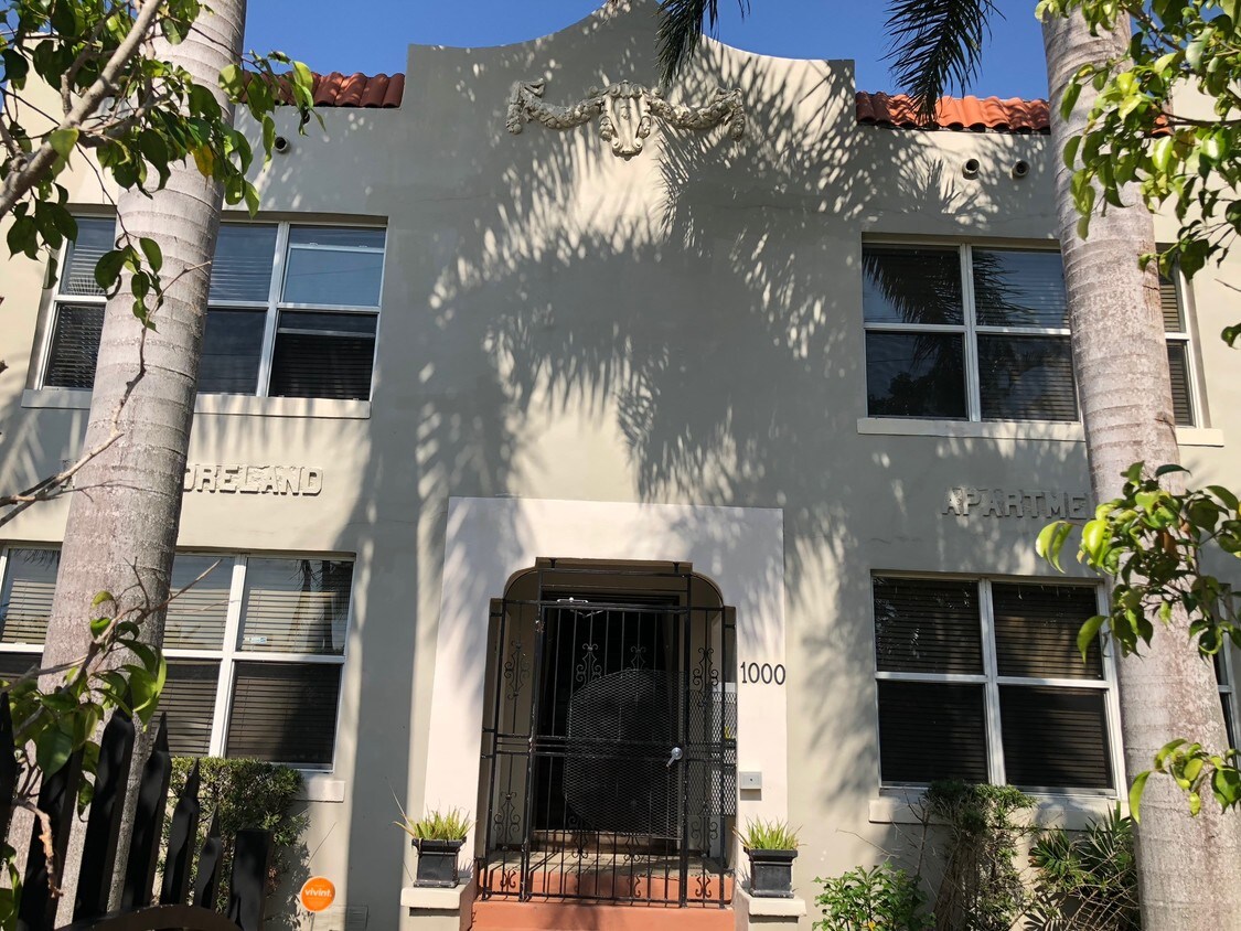 Foto principal - 1000 SW 12th Ct