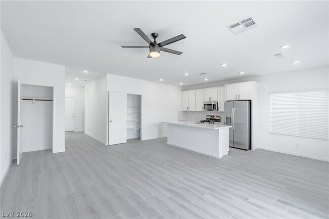 Building Photo - 4050 Kalina Rdg Ave