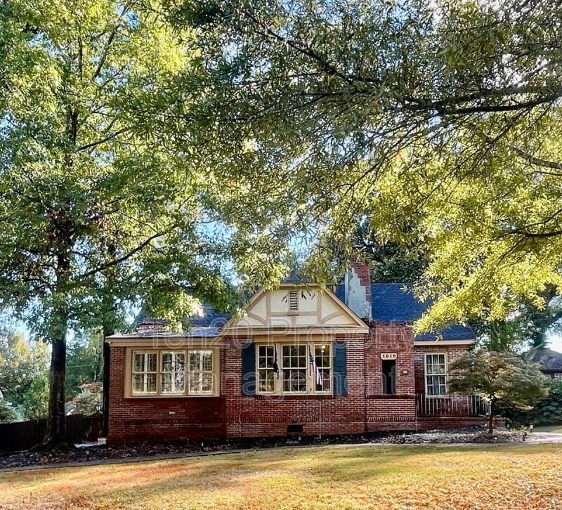 Foto principal - 1818 Slade Dr