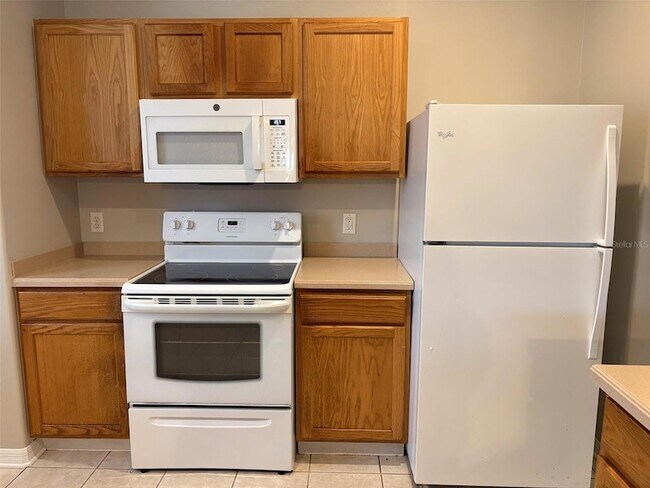 Building Photo - 3922 Washburn Pl