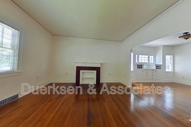 Building Photo - 428 NW 9th St