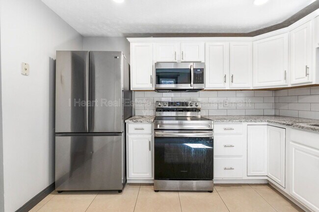 Foto del edificio - 957 Harrison Ave