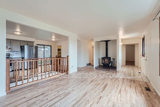 Foto del edificio - 4653 S Cole St