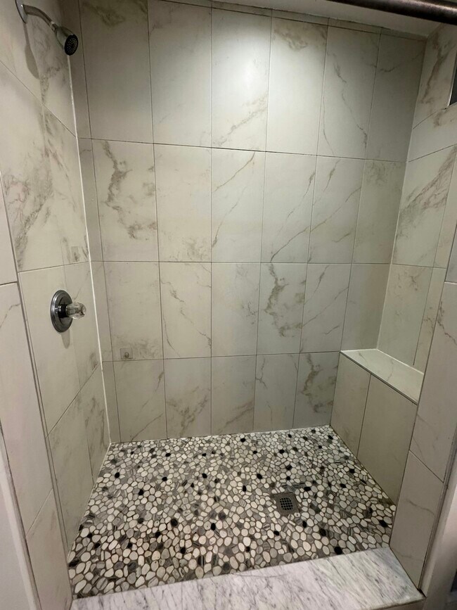 Foto del edificio - 1522 North St