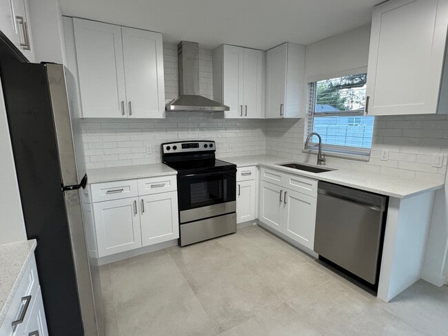 Rosedale - Rosedale Apartment