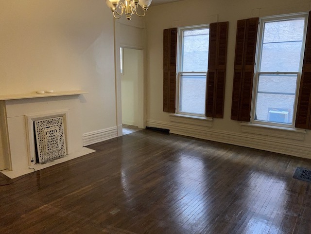 Primary Photo - 1362 Highland St