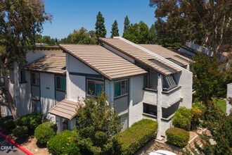 Building Photo - 1340 E Hillcrest Dr