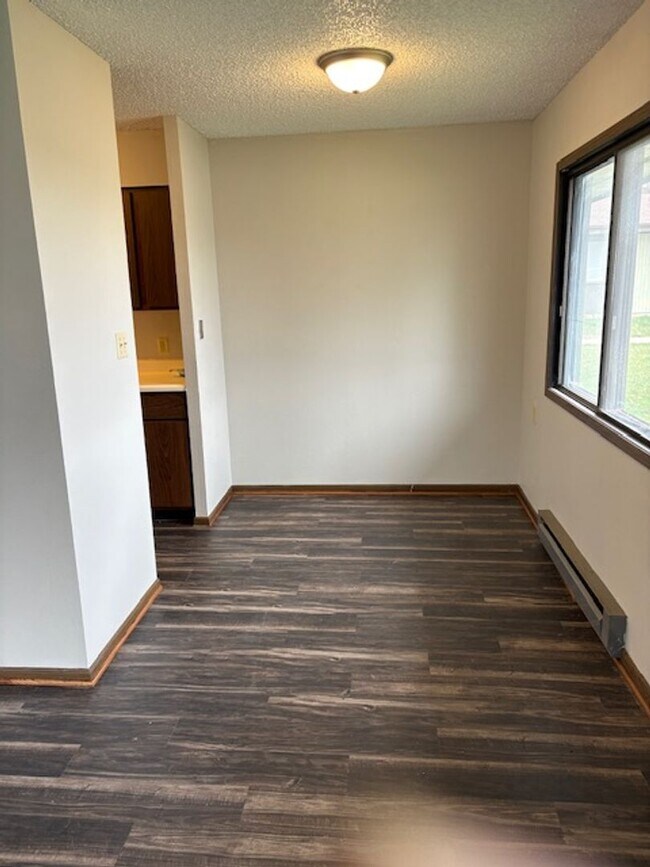 Foto del edificio - 209 Estelle St