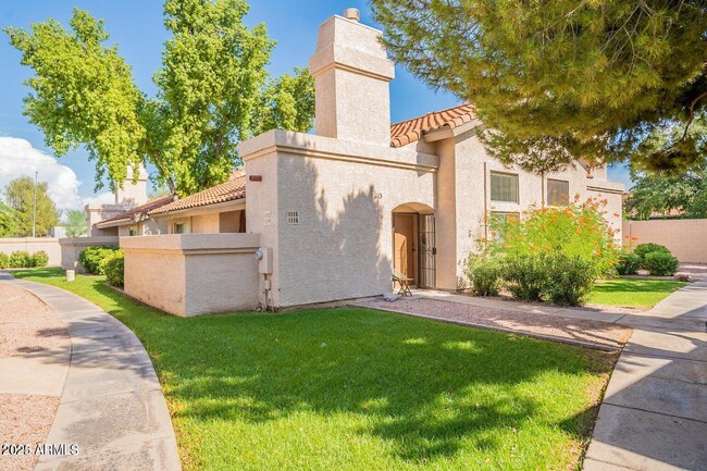 Building Photo - 2019 W Lemon Tree Pl