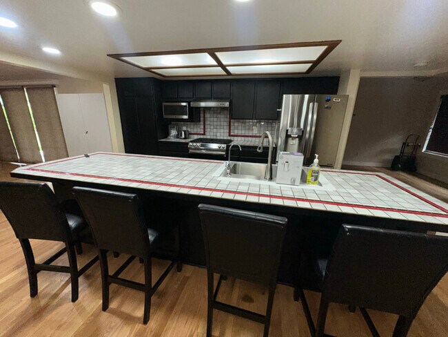 Foto del edificio - 633 SE 156th Ave