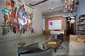 Foto del edificio - 1657 N Miami Ave