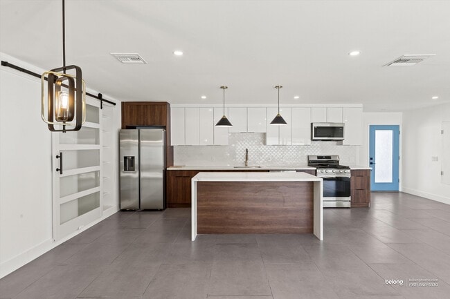 Building Photo - 2793 N Chuperosa Rd