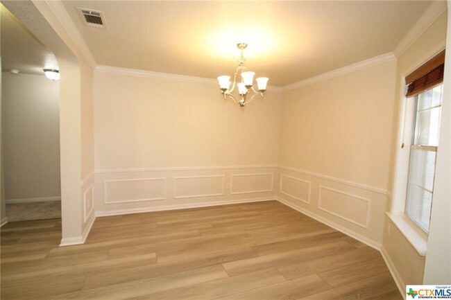 Building Photo - 6000 Cobalt Ln