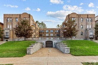 Building Photo - 7334 Forsyth Blvd