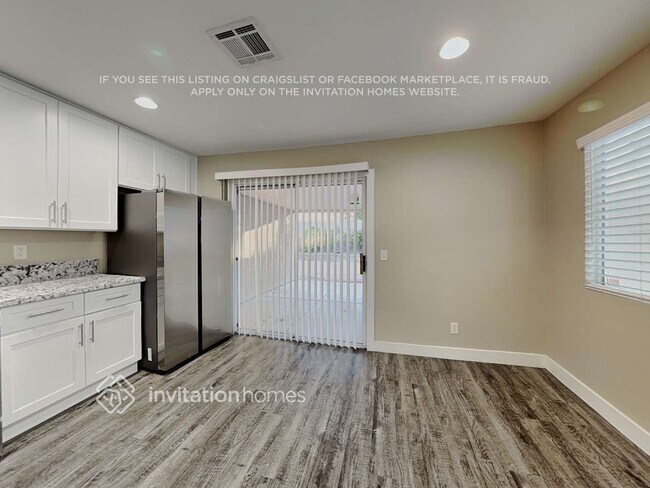 Foto del edificio - 7809 Olympus Ave