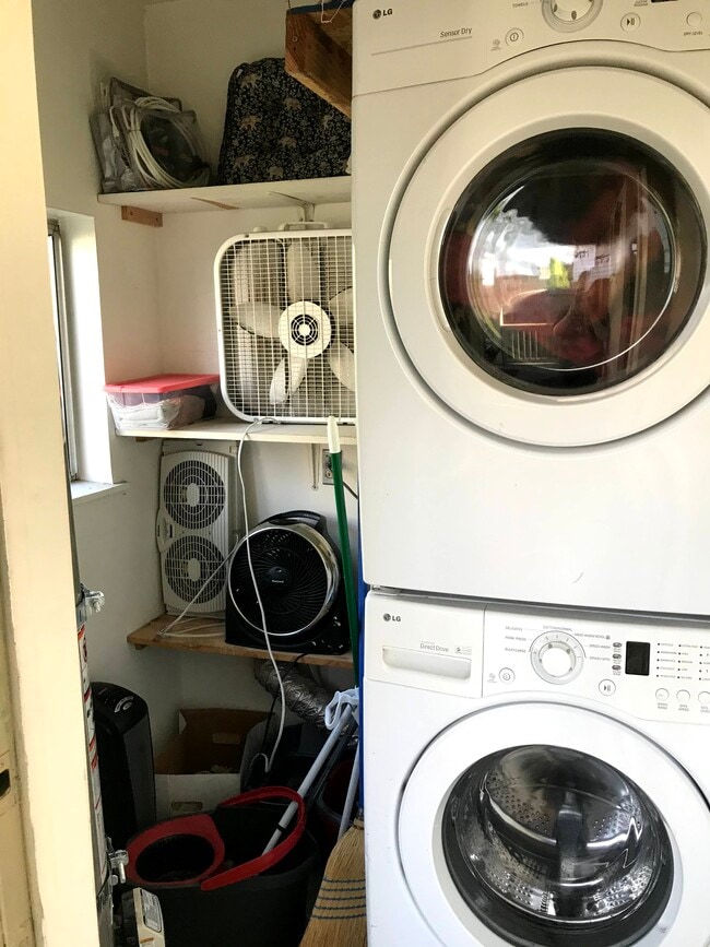 Foto del edificio - 4112 SE 24th Ave