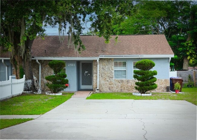 Building Photo - 2511 Coral Ave