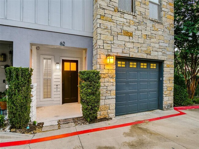 Foto del edificio - 2520 Bluebonnet Ln
